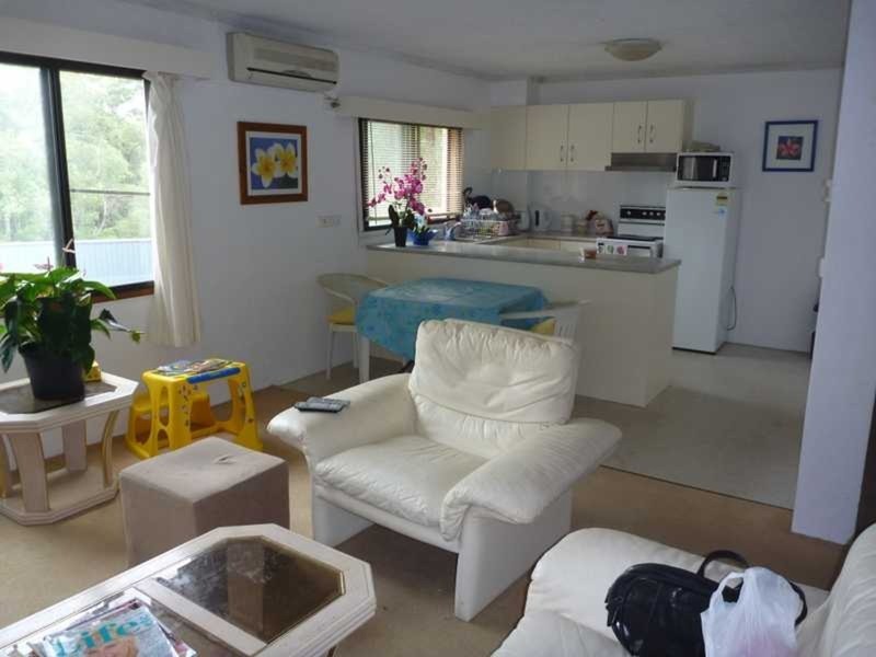 5/2 Arika  Avenue, Ocean Shores NSW 2483