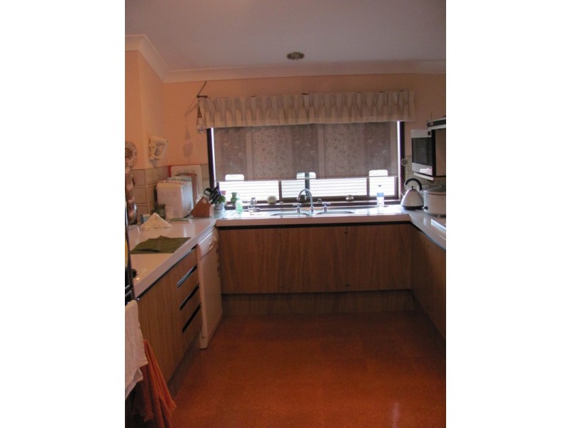 17 Yallakool Drive, Ocean Shores NSW 2483