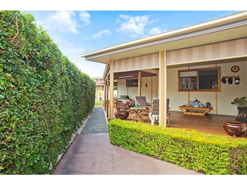 37 Natan Court, Ocean Shores NSW 2483