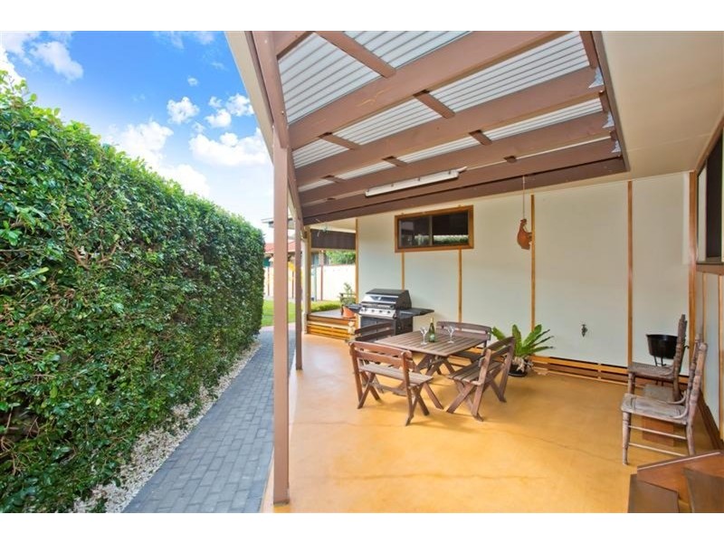 37 Natan Court, Ocean Shores NSW 2483