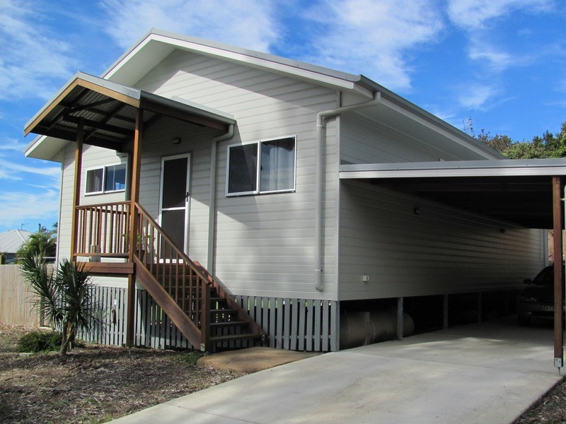 1A Namoi  Glen, Ocean Shores NSW 2483