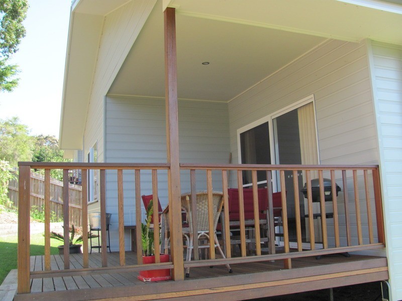 1A Namoi  Glen, Ocean Shores NSW 2483