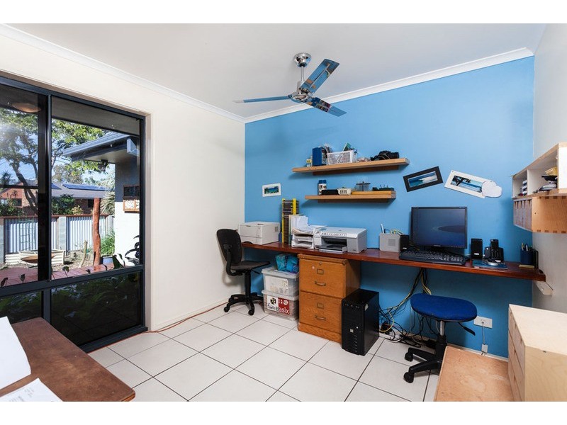 7 Barkala Court, Ocean Shores NSW 2483
