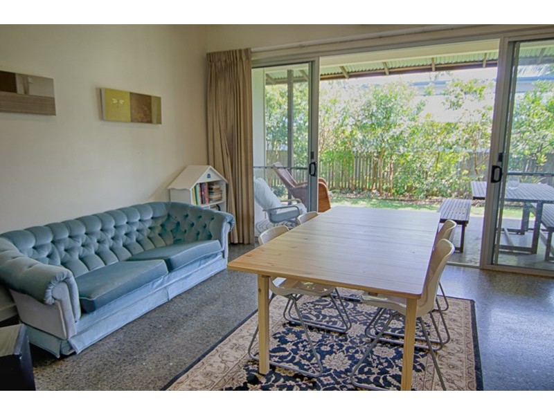 13 Mia Court, Ocean Shores NSW 2483