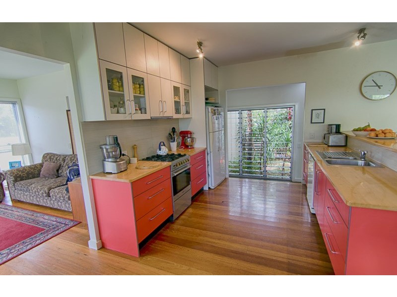 13 Mia Court, Ocean Shores NSW 2483