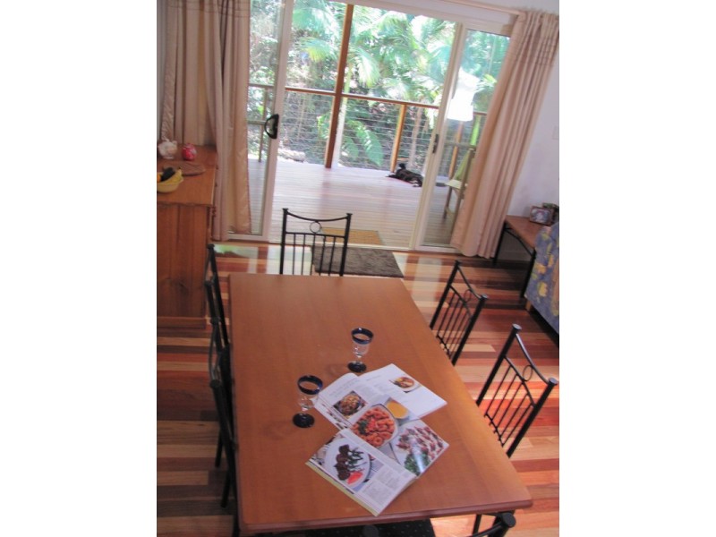 17 rajah  Road, Ocean Shores NSW 2483