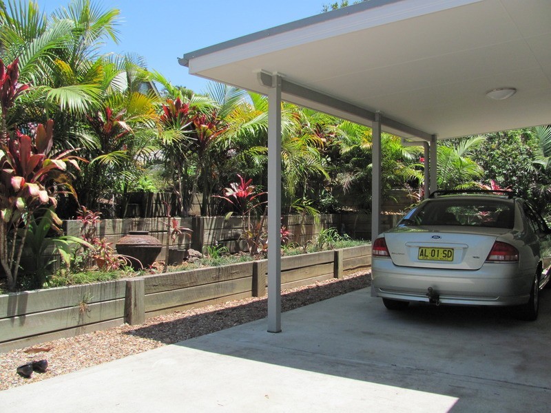 17 rajah  Road, Ocean Shores NSW 2483