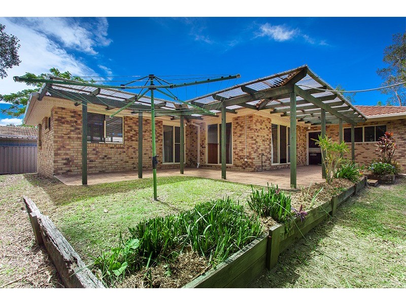 20 Berrimbillah Court, Ocean Shores NSW 2483