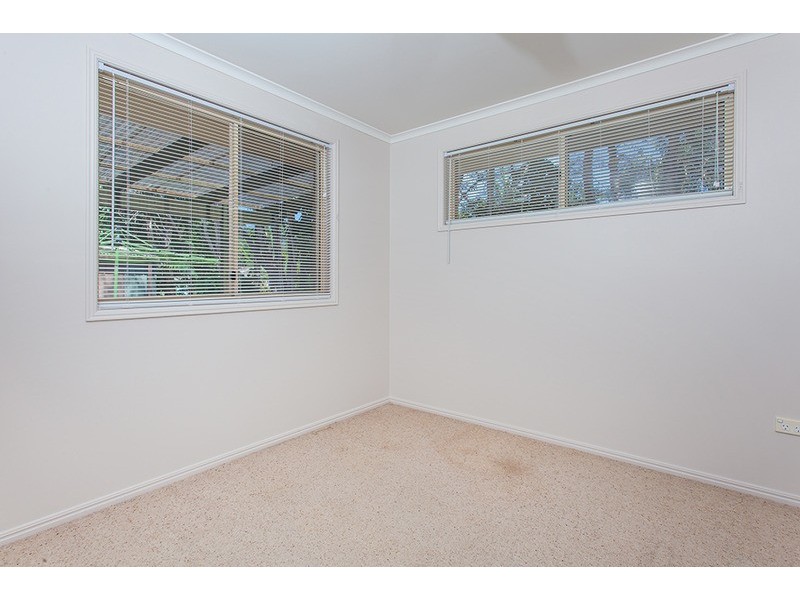 20 Berrimbillah Court, Ocean Shores NSW 2483