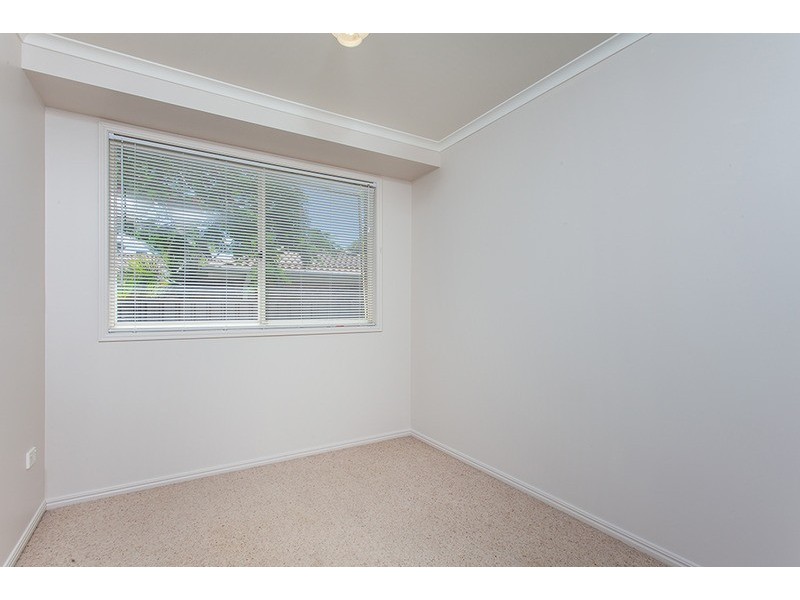 20 Berrimbillah Court, Ocean Shores NSW 2483