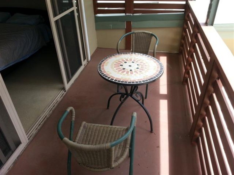 2/48 rajah rd, Ocean Shores NSW 2483