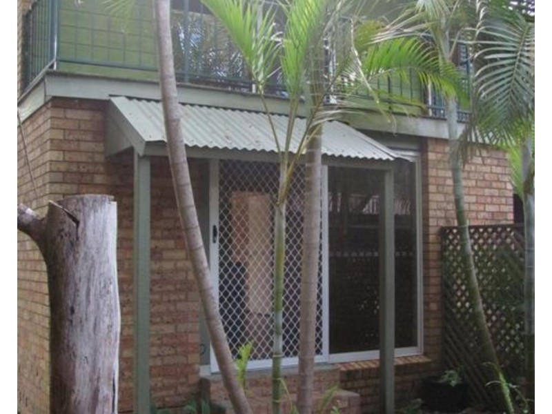 4/10 Peter Street, South Golden Beach NSW 2483