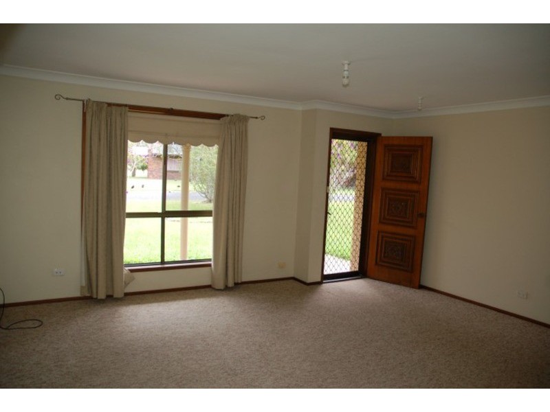 5 kiah Close, Ocean Shores NSW 2483