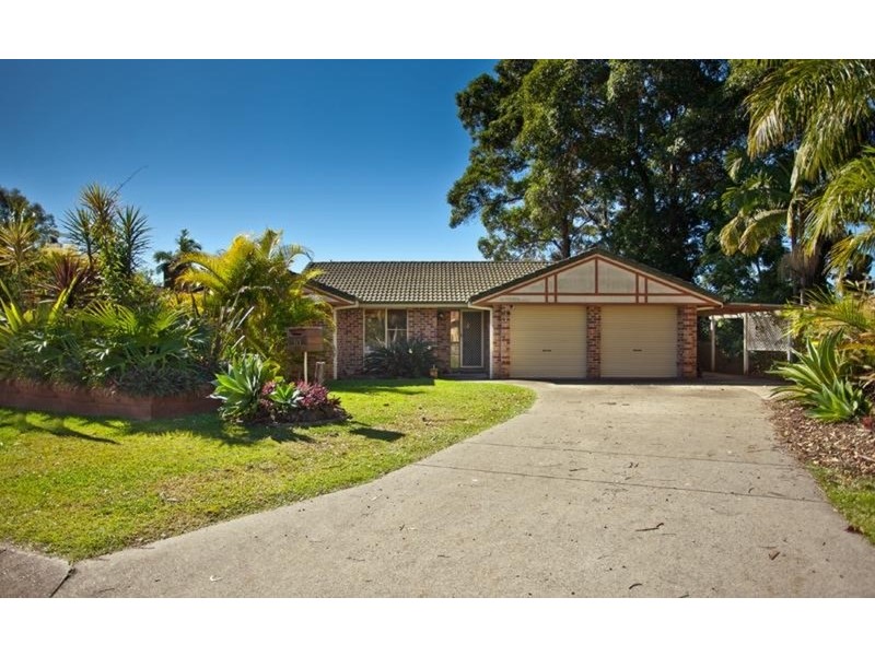 10 Gilba Avenue, Ocean Shores NSW 2483