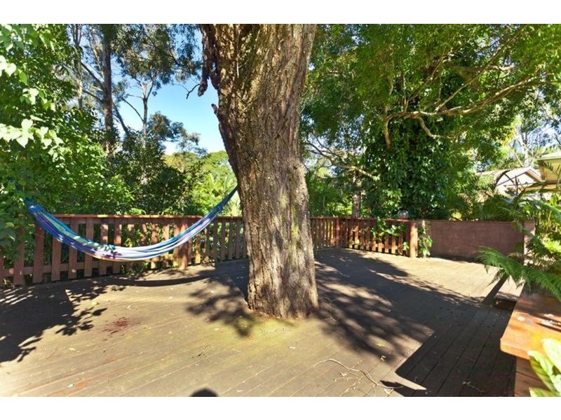 10 Gilba Avenue, Ocean Shores NSW 2483