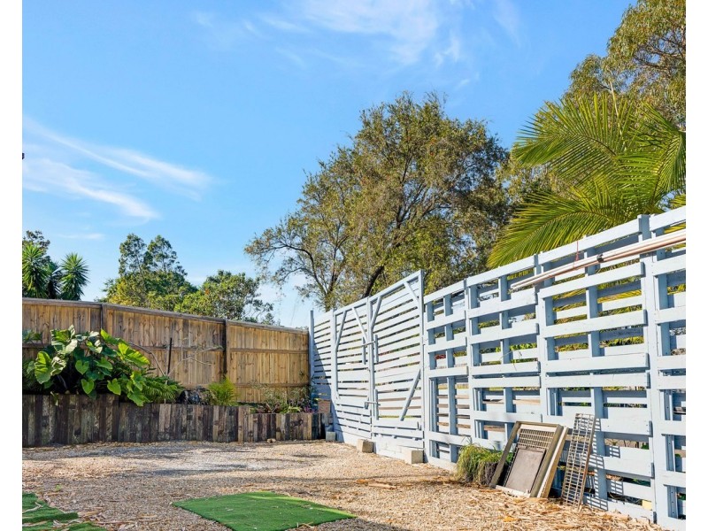 4 Qui Court, Ocean Shores NSW 2483