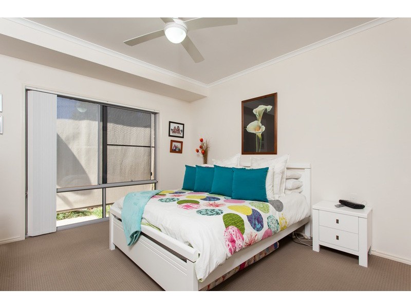 52B Rajah Road, Ocean Shores NSW 2483