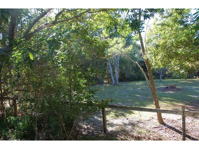 21 Muli Muli Avenue, Ocean Shores NSW 2483