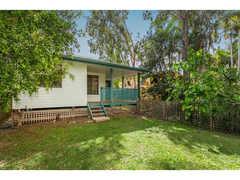 7 Elizabeth Avenue, South Golden Beach NSW 2483