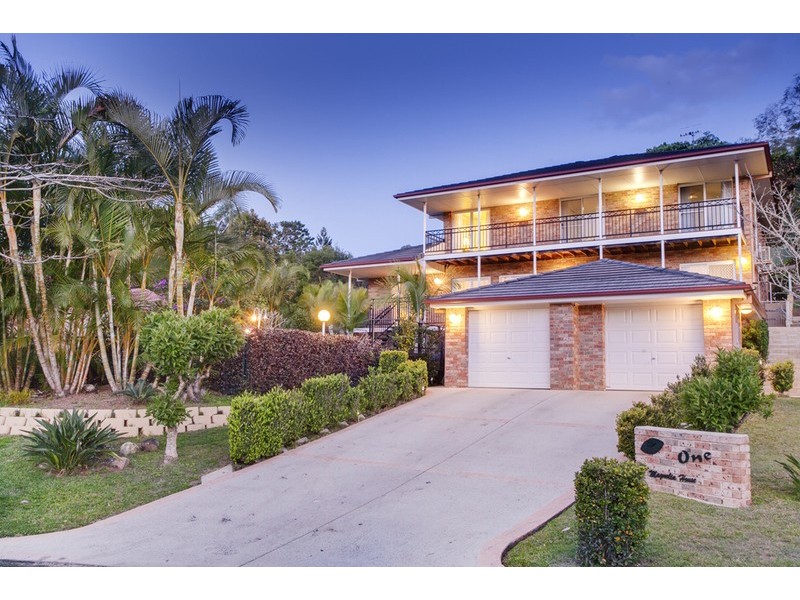 1 Tinbin Way, Ocean Shores NSW 2483