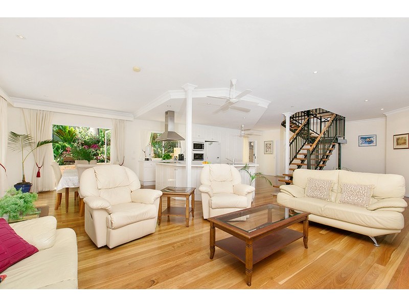 1 Tinbin Way, Ocean Shores NSW 2483