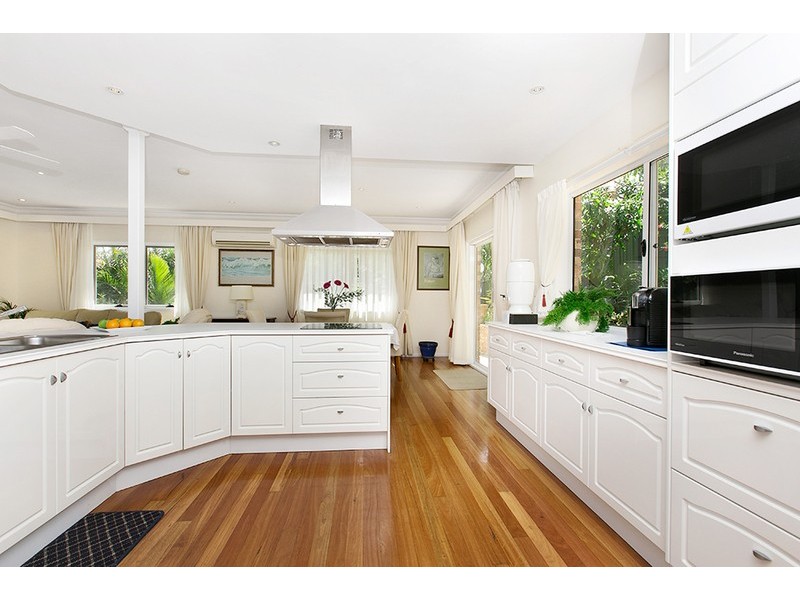 1 Tinbin Way, Ocean Shores NSW 2483
