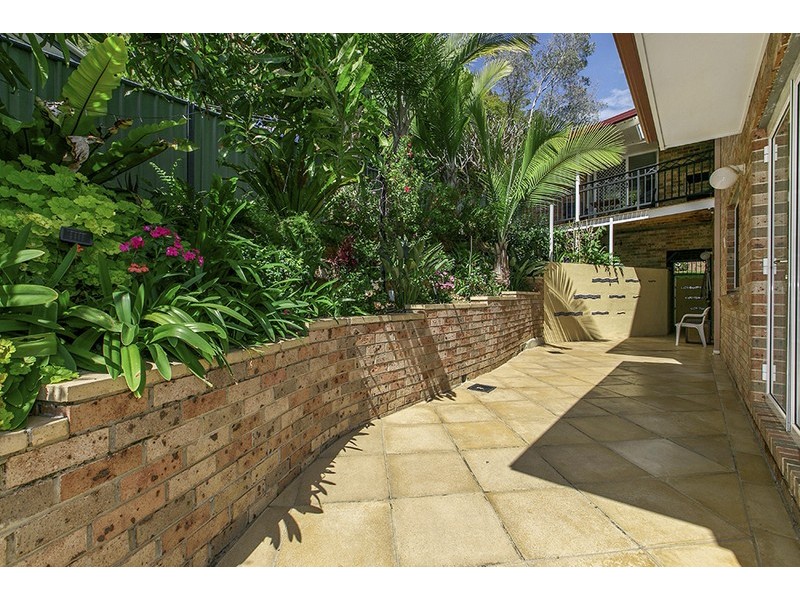1 Tinbin Way, Ocean Shores NSW 2483