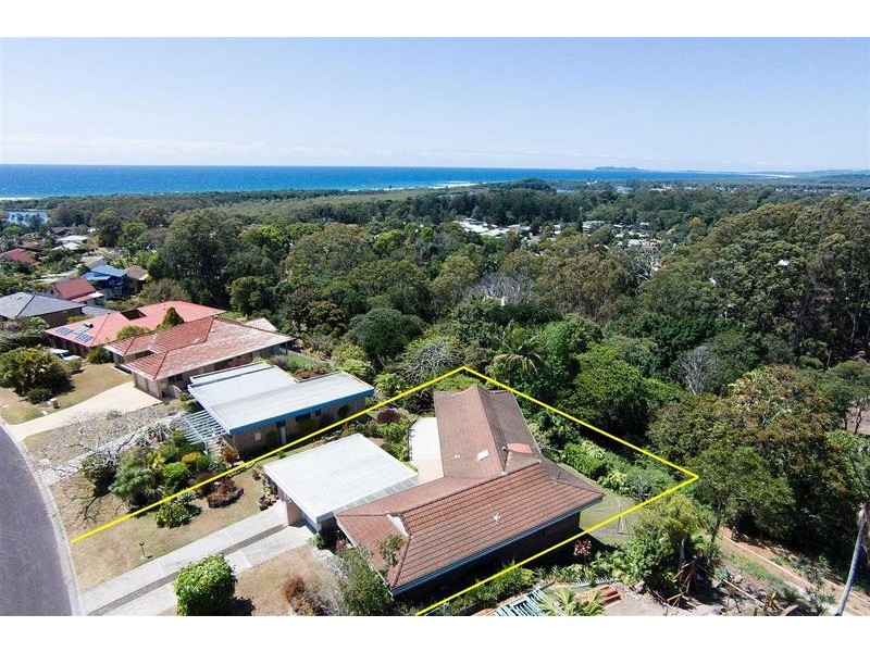 37 Yallakool  Drive, Ocean Shores NSW 2483