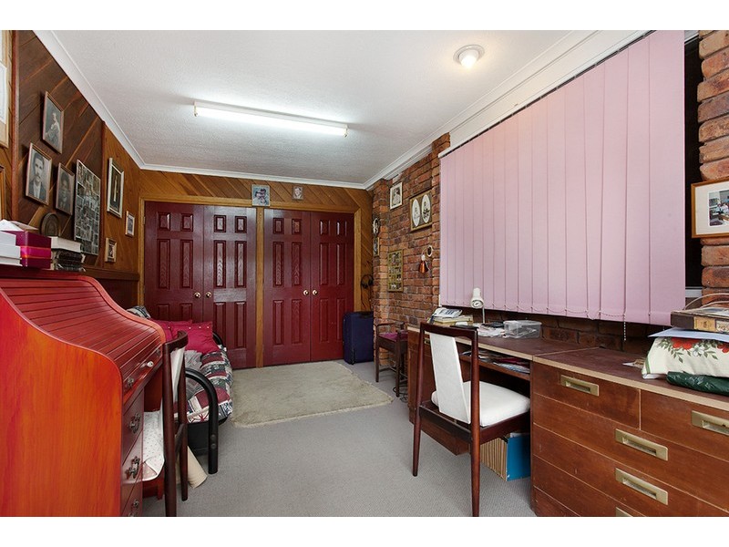 11 Tongarra Drive, Ocean Shores NSW 2483