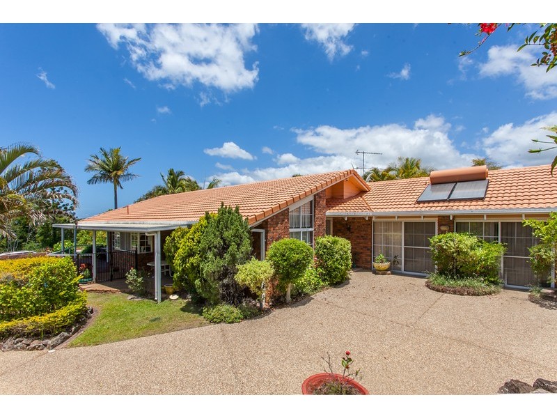 11 Tongarra Drive, Ocean Shores NSW 2483