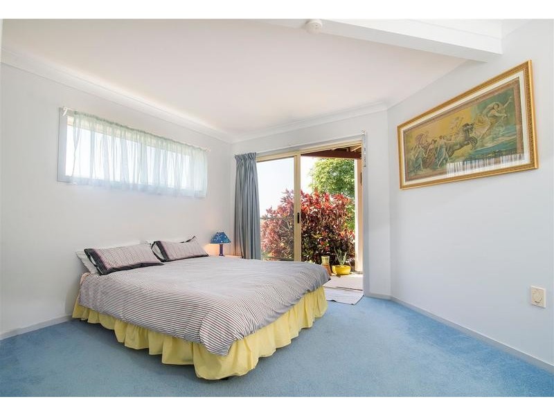 14 Kanandah Court, Ocean Shores NSW 2483