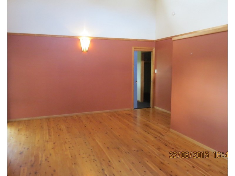 8 Matong Drive, Ocean Shores NSW 2483