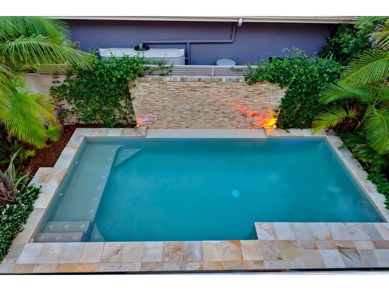 30 Mia Court, Ocean Shores NSW 2483