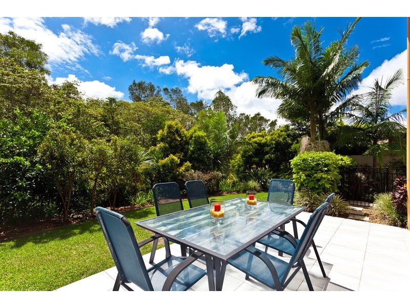 30 Mia Court, Ocean Shores NSW 2483