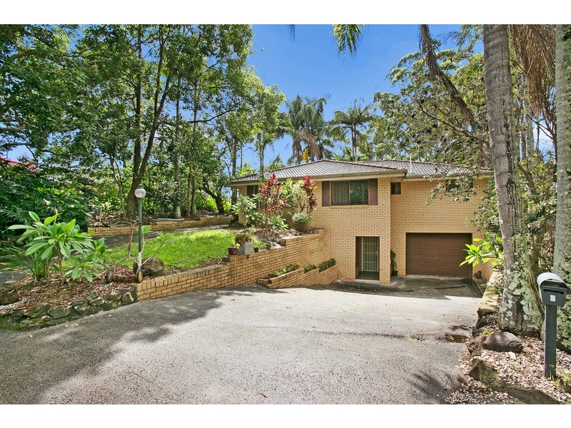 6 Warrambool Road, Ocean Shores NSW 2483