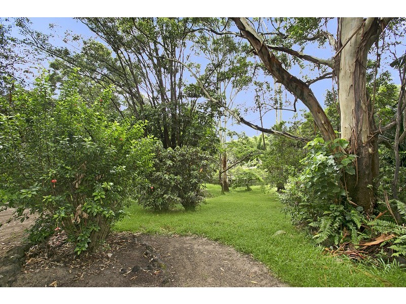 6 Warrambool Road, Ocean Shores NSW 2483