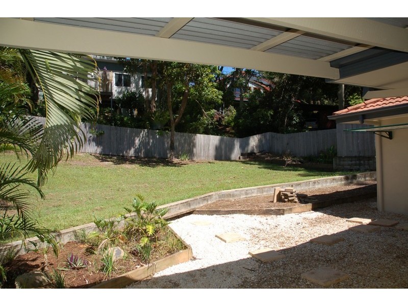 81 Rajah Road, Ocean Shores NSW 2483