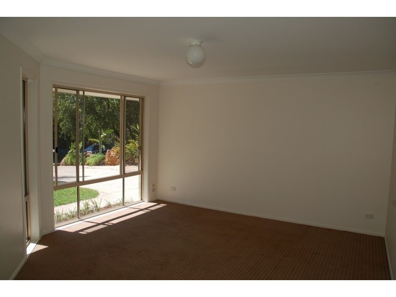 81 Rajah Road, Ocean Shores NSW 2483
