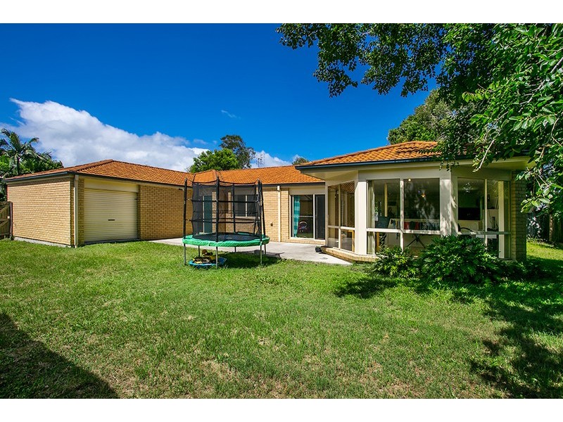 3 Barkala Court, Ocean Shores NSW 2483