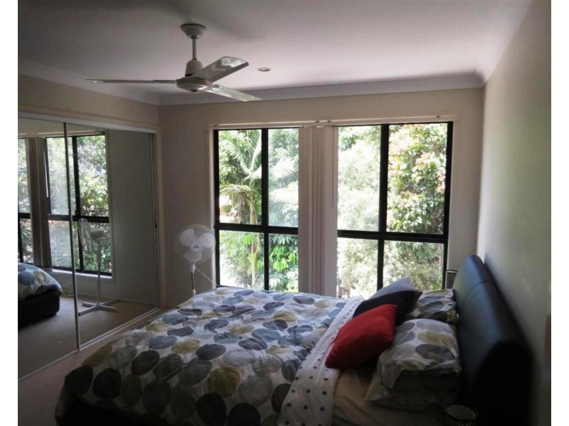 1/3 Durroon Court, Ocean Shores NSW 2483