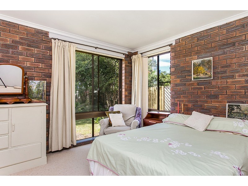 14 Gilba Avenue, Ocean Shores NSW 2483