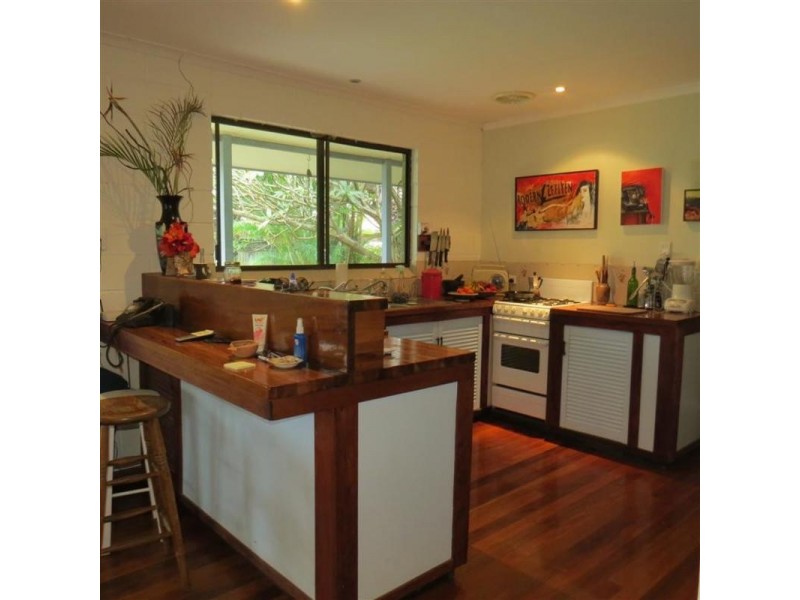 23 Berrimbillah Court, Ocean Shores NSW 2483