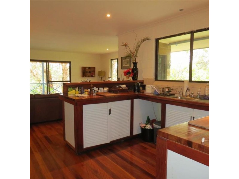 23 Berrimbillah Court, Ocean Shores NSW 2483