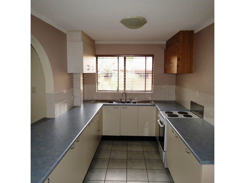 2/88 Rajah Road, Ocean Shores NSW 2483