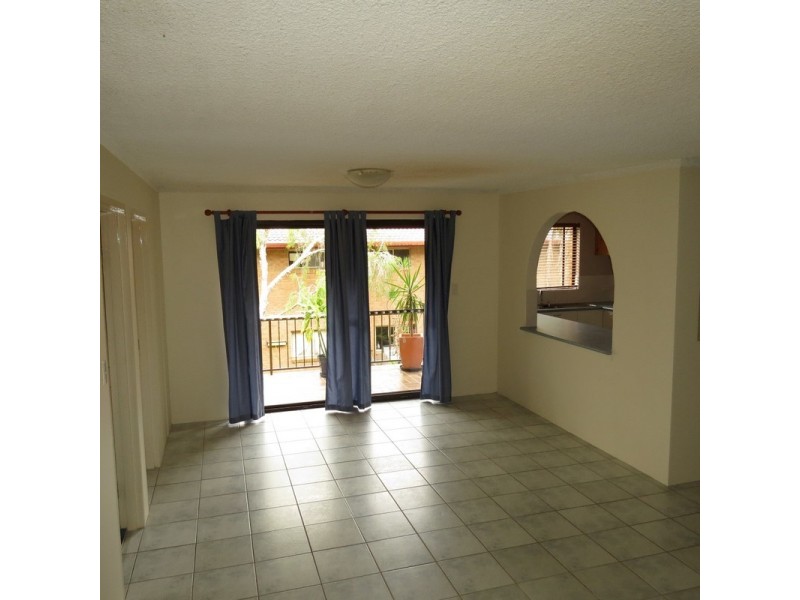 2/88 Rajah Road, Ocean Shores NSW 2483