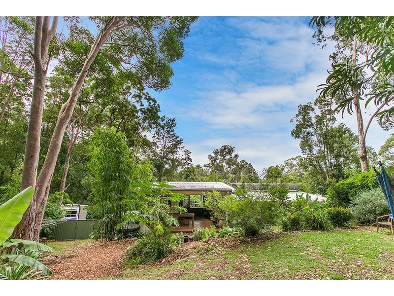 21 Mundurra Avenue, Ocean Shores NSW 2483
