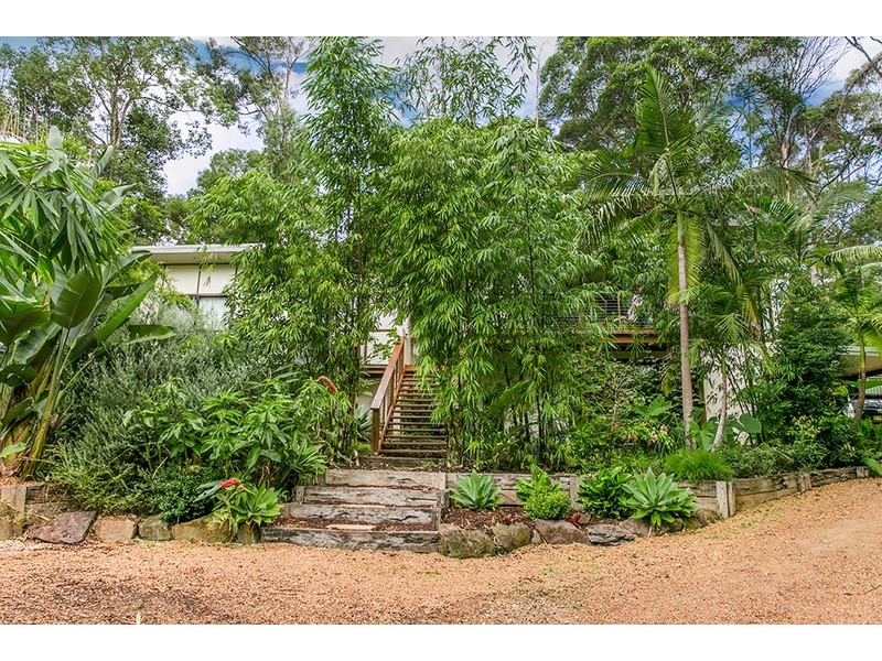 21 Mundurra Avenue, Ocean Shores NSW 2483