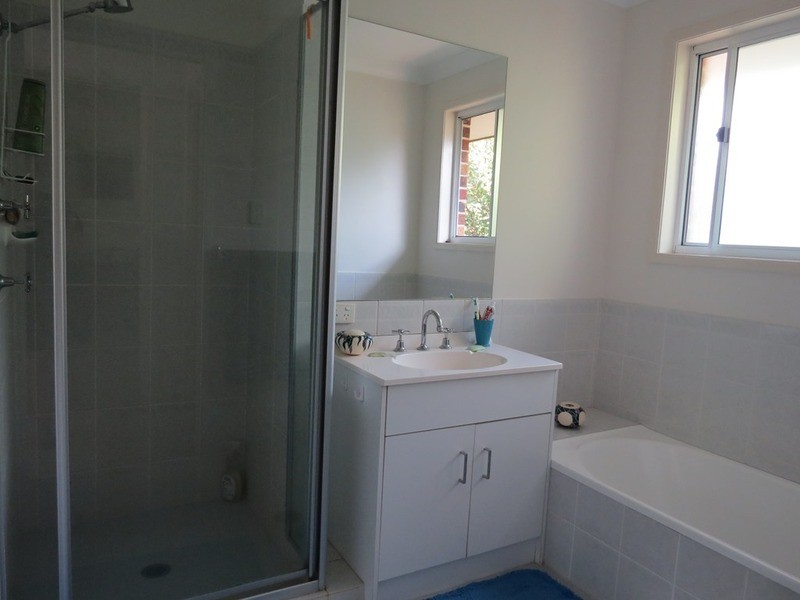 1/1 Nandroya Avenue, Ocean Shores NSW 2483