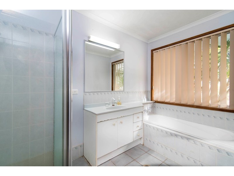 6 Rosewood Avenue, Bangalow NSW 2479