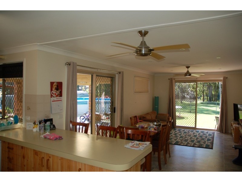 118 Balemo Drive, Ocean Shores NSW 2483